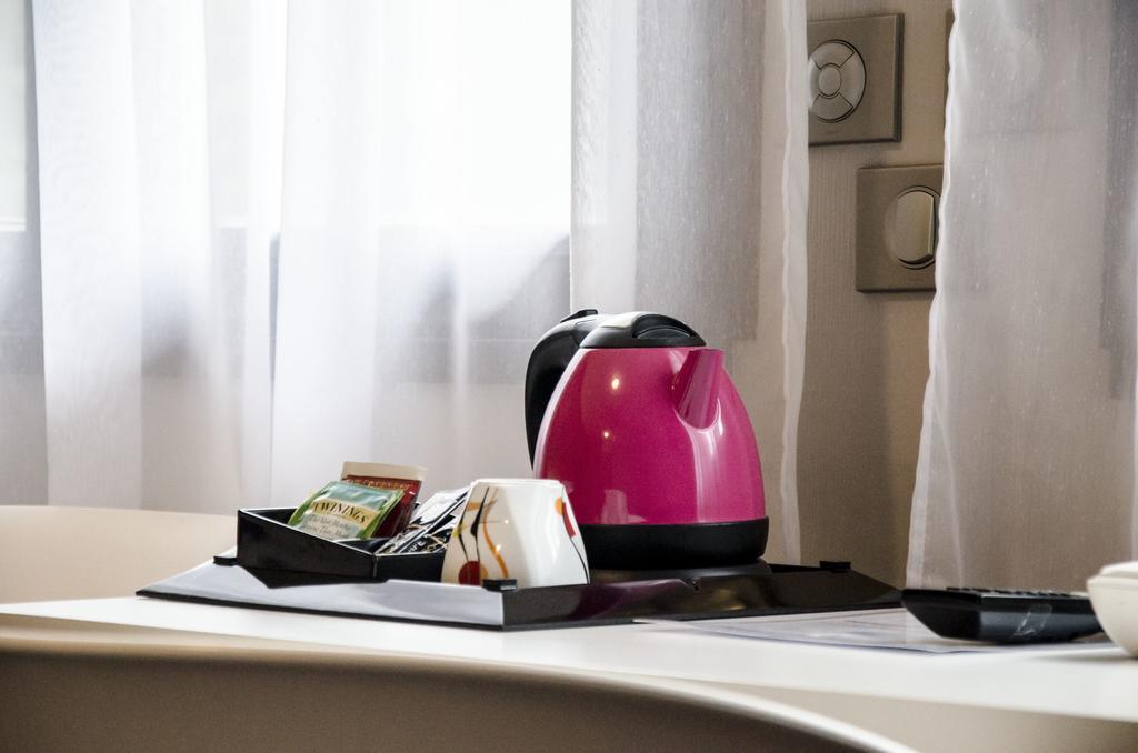 The Originals City, Hotel Les Caps, Saint-Brieuc Est Lamballe Room photo